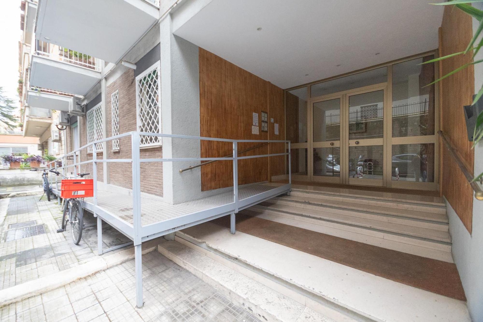 Le Piazze Di Roma Sweet Apartment Dış mekan fotoğraf