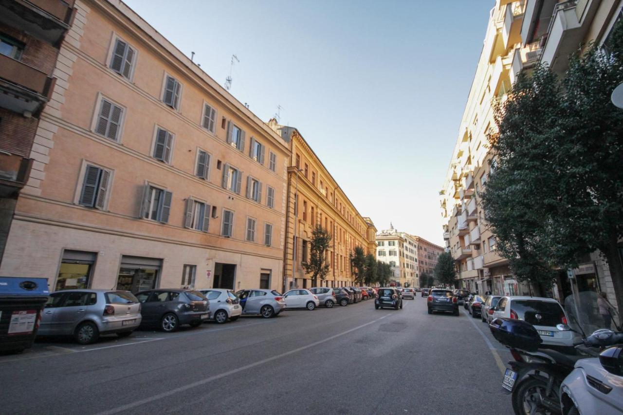 Le Piazze Di Roma Sweet Apartment Dış mekan fotoğraf